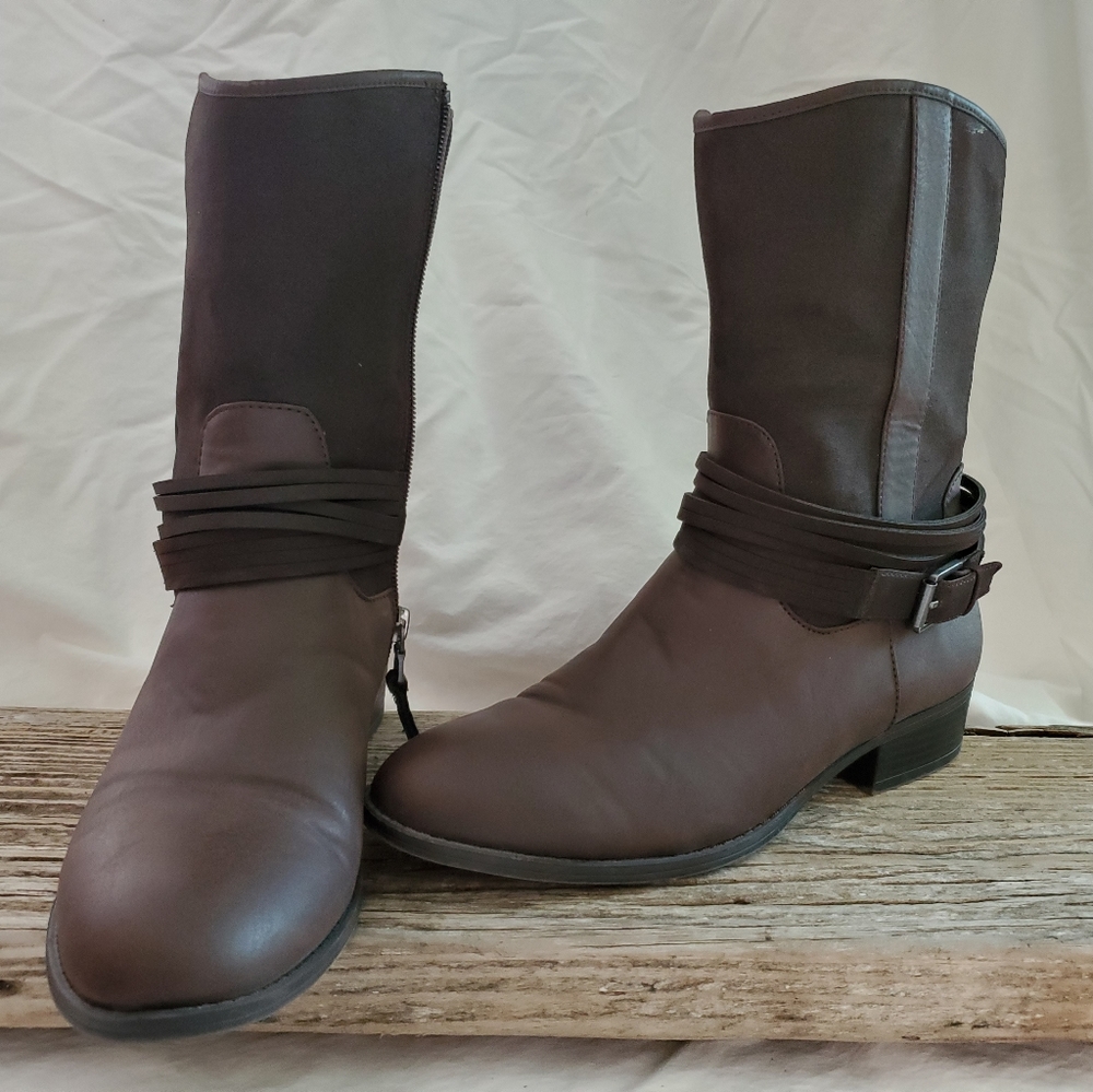 Chaps Brown Boot - image 2